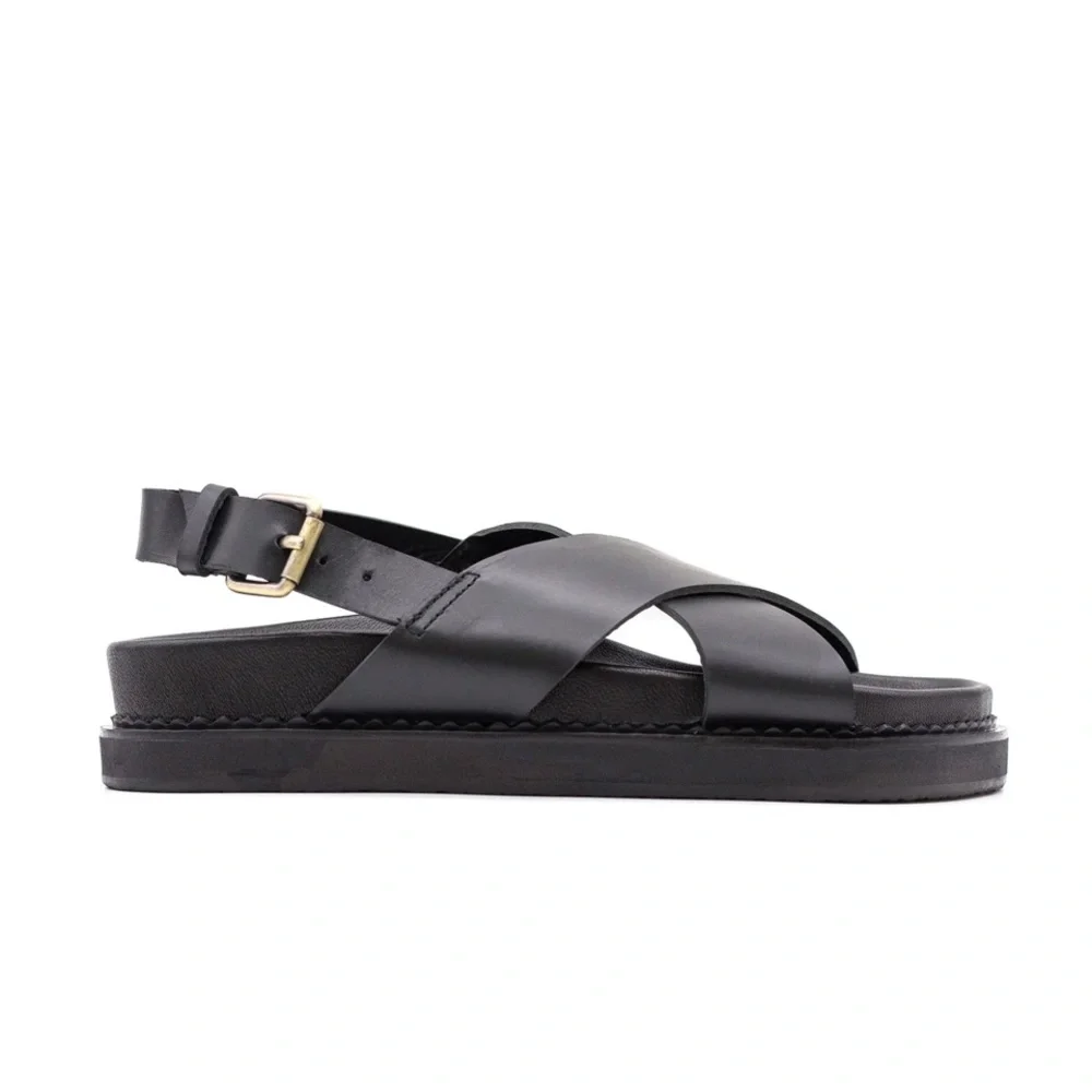 NWT Liberte Leather Capri Black Leather Sandals with Buckle. - Picture 5 of 14